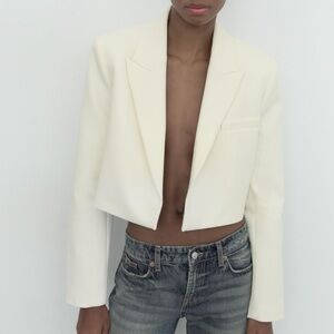 ZARA SS24 OYSTER-WHITE CROPPED BLAZER